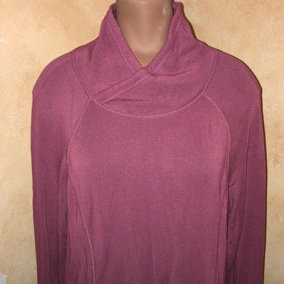 Yogalicious Pullover Active Wear Sweatshirt - Picture 4 of 7